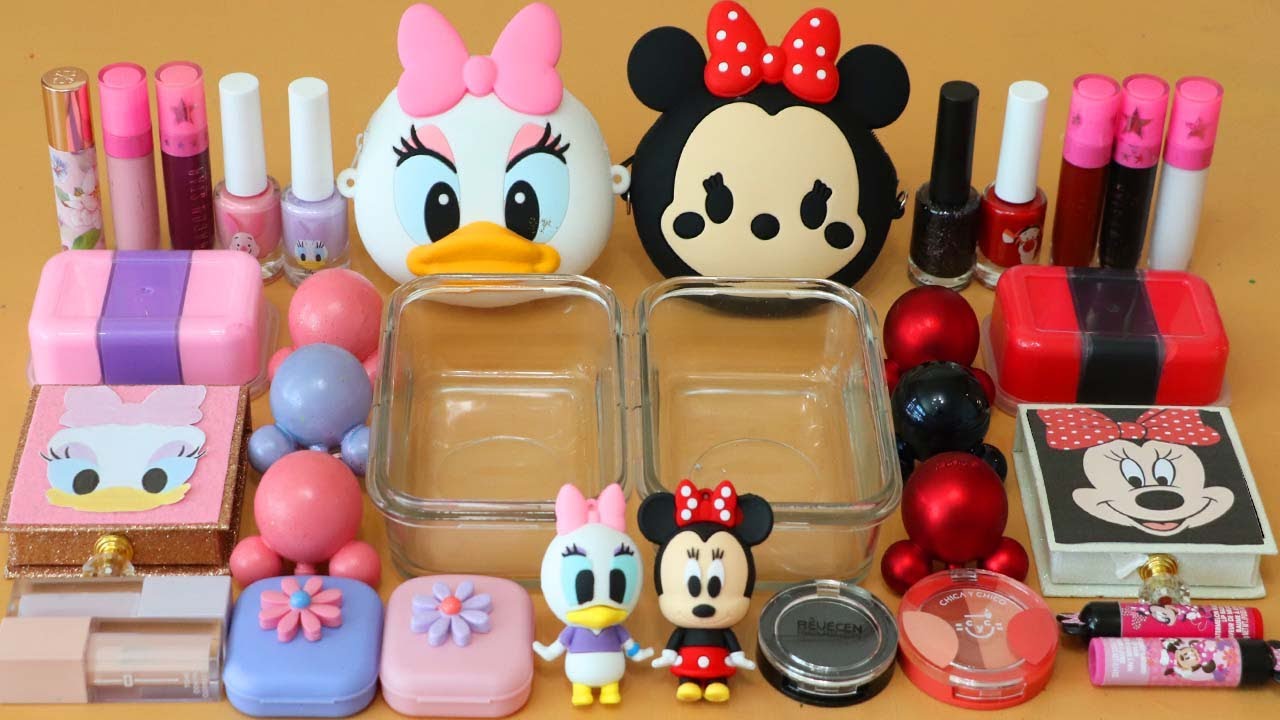 Mixing”Donald VS Mickey” Eyeshadow and Makeup,parts,glitter Into Slime!Satisfying Slime Video!★ASMR★
