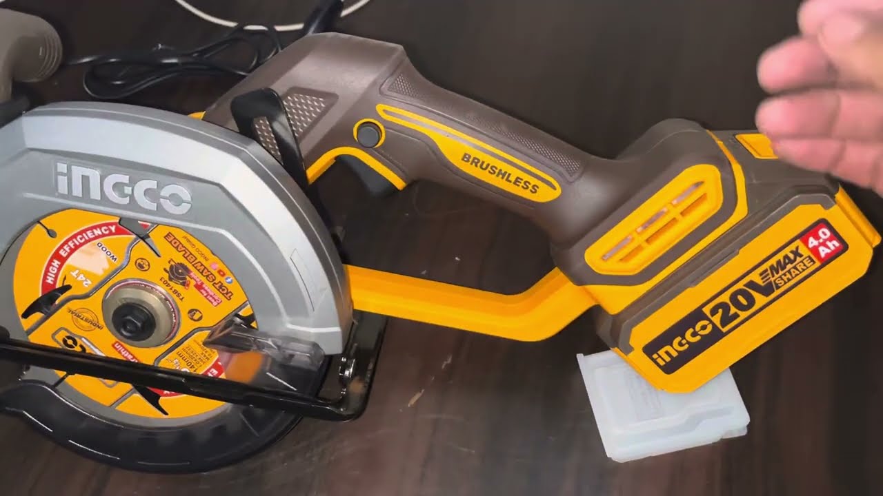 INGCO Cordless Circular Saw CSLI14021 Brushless 5” Right Hand Side