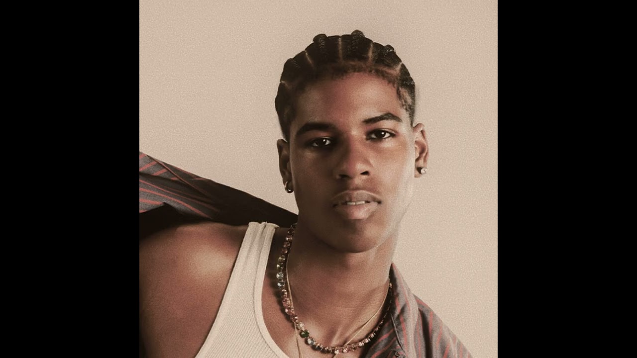 Jaydon -  The way you move [Slowed + Reverb]
