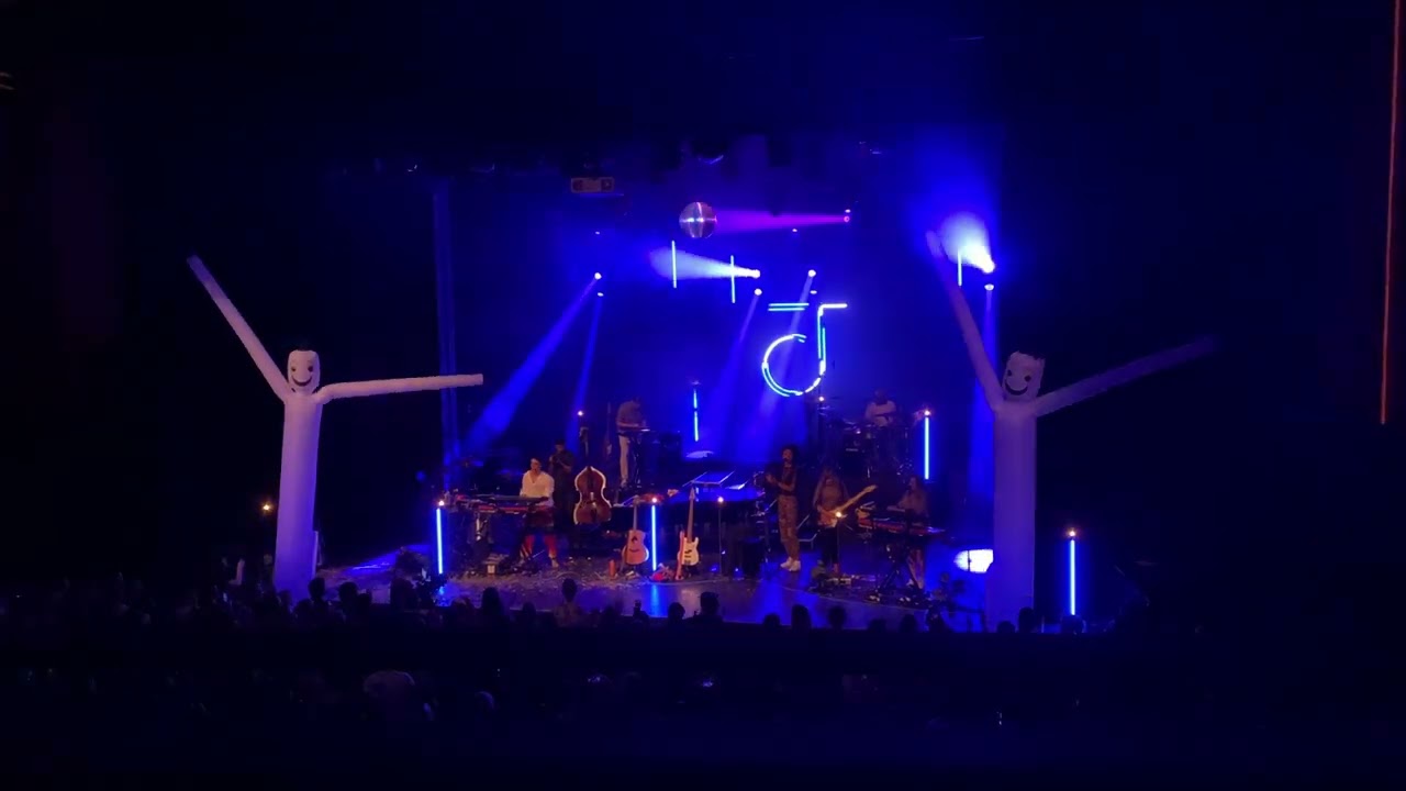 [8A] Jacob Collier Sydney Encore 8.12.22 | Djesse World Tour at Enmore Theatre