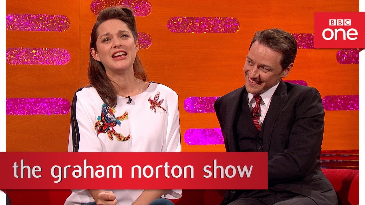 Marion Cotillard can't sing like Édith Piaf - The Graham Norton Show 2016: New Years Eve - BBC