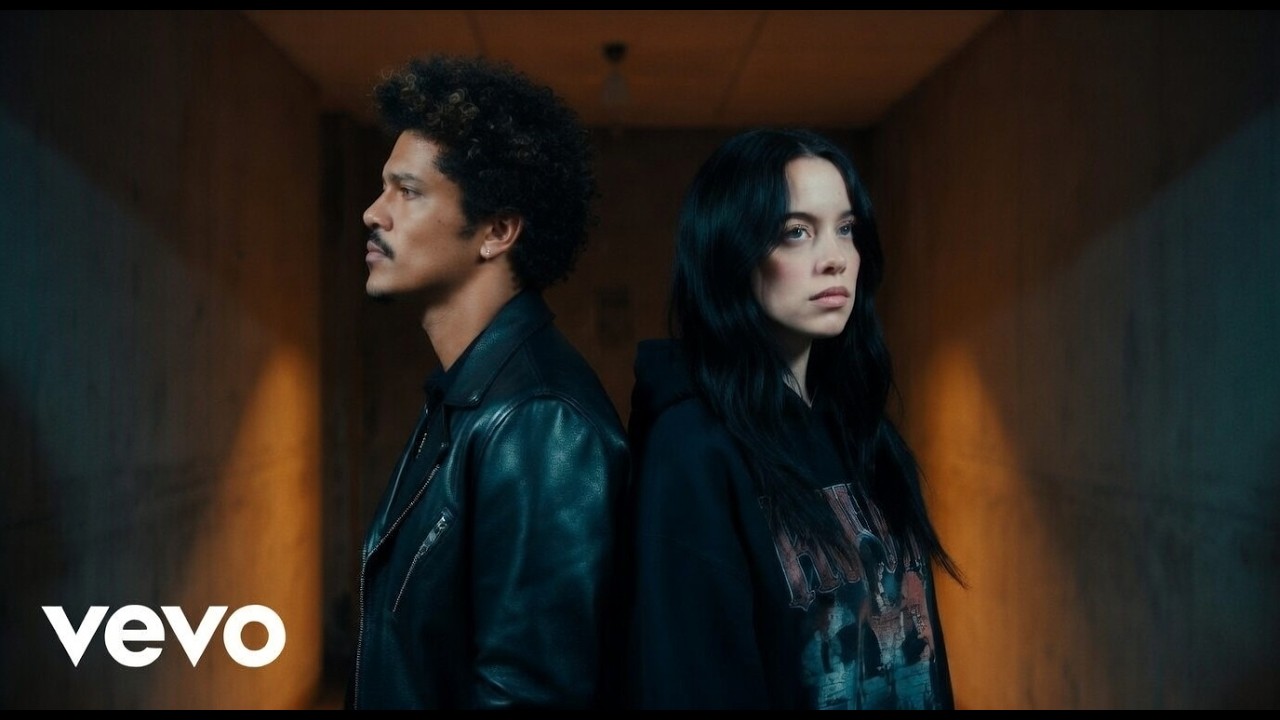 Бруно Марс ft. Билли Айлиш - Lost In You (Официальный музыкальный видеоклип)