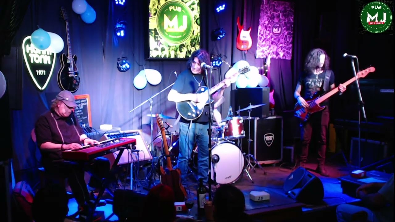 LUIS SALINAS BAND