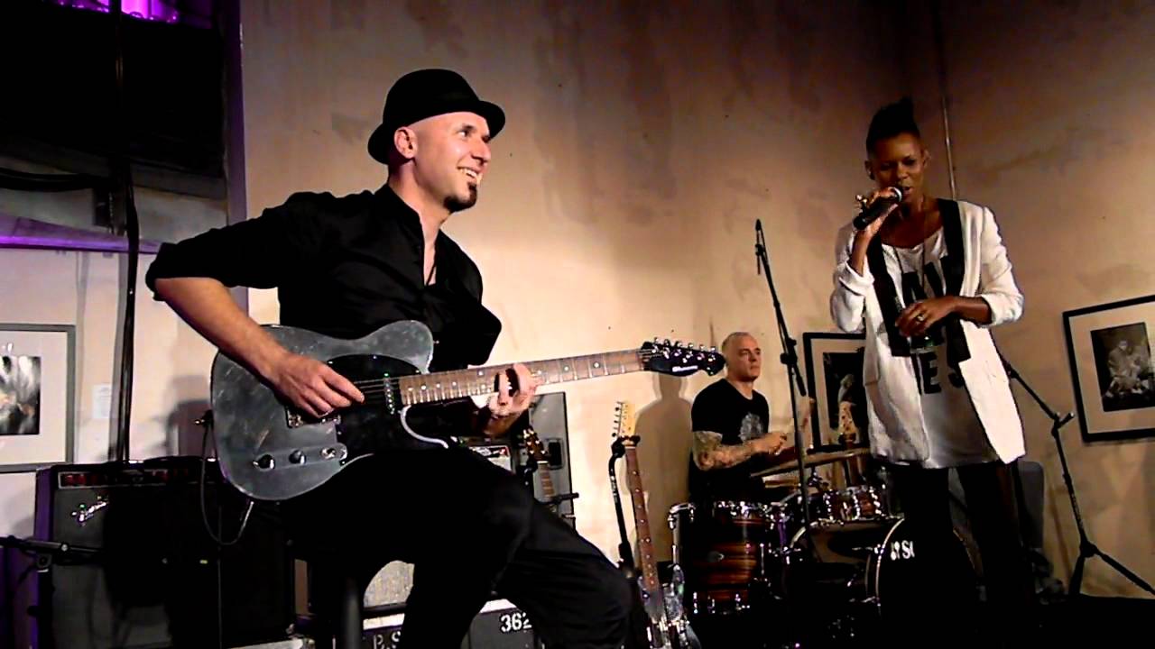 Klangprobe: Skunk Anansie | Hedonism (Just because you feel good)
