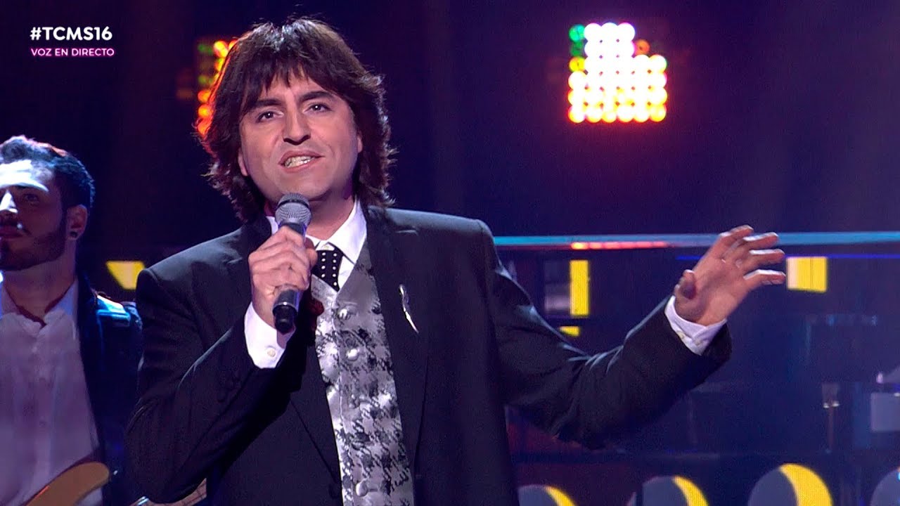 Raúl Pérez canta ‘Bailar pegados’ como Sergio Dalma - Tu Cara Me Suena