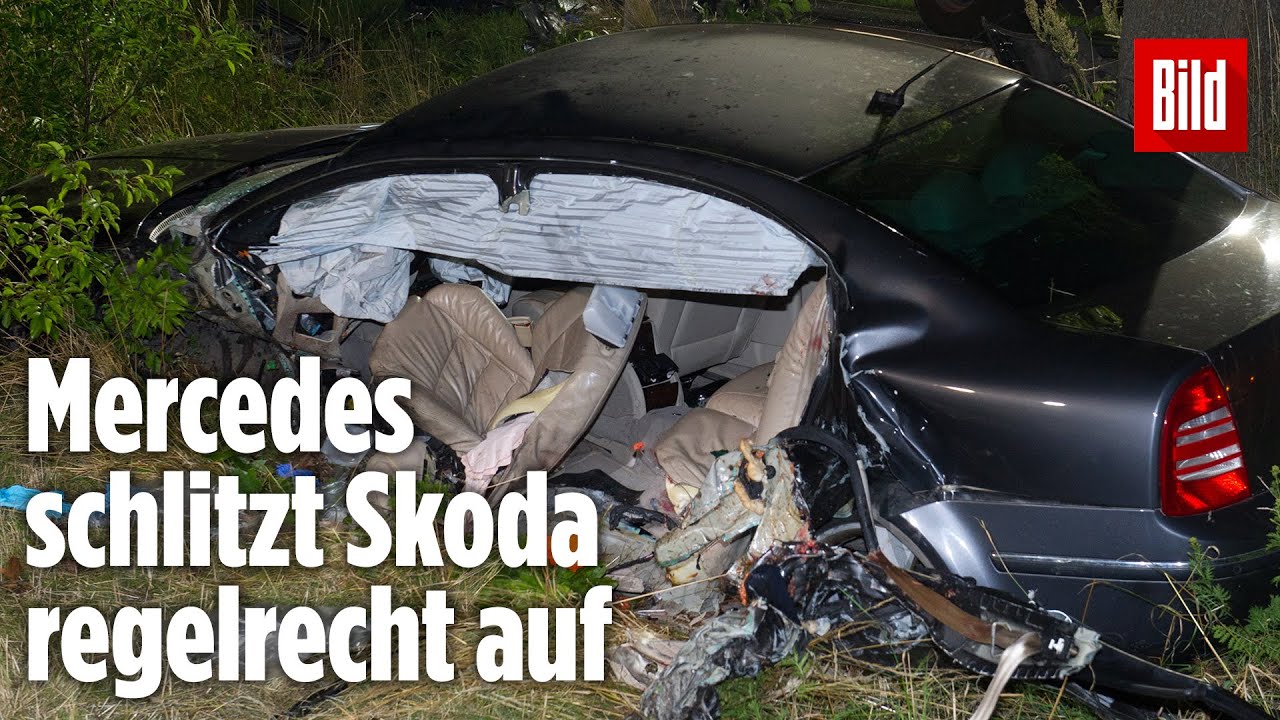 Zwei Frauen sterben bei Horror-Crash - Unfallverursacher fliehen