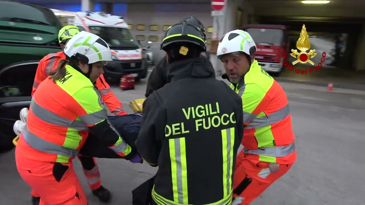 TRIESTE - SEMINARIO SULLE TECNICHE DI INTERVENTO IN INCIDENTI STRADALI