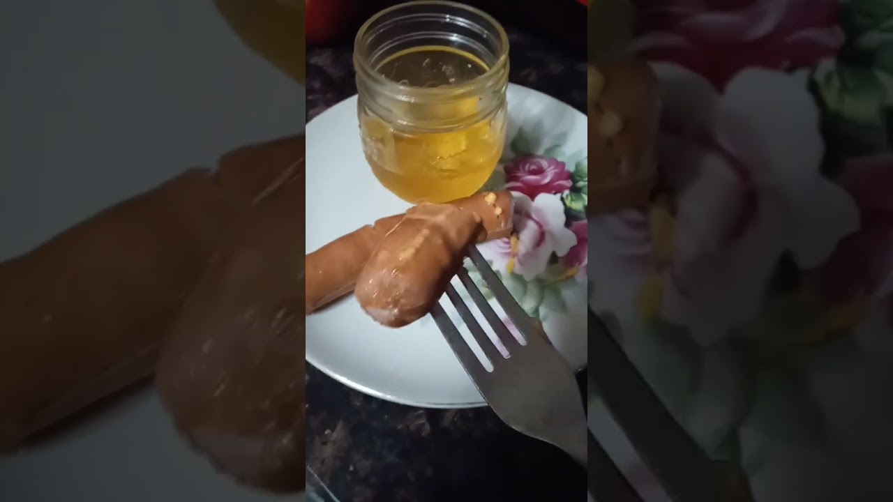 Review of The Cheese Hotdog's from Lundington Meat Company 