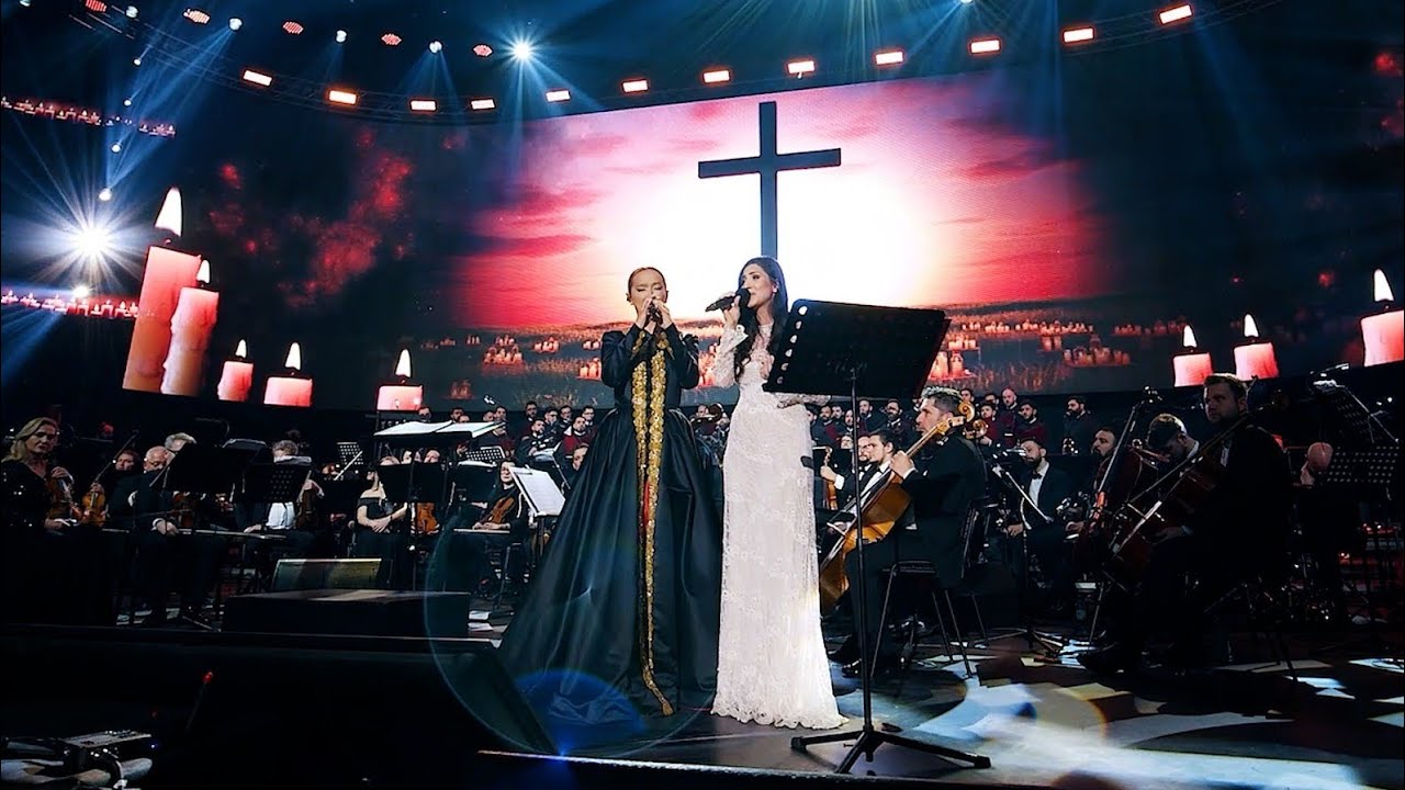 Maria Coman, Vlăduța Lupău, Arhid. Mihail Bucă and Tronos Choir - Fecioară Maică (Agni Parthene)