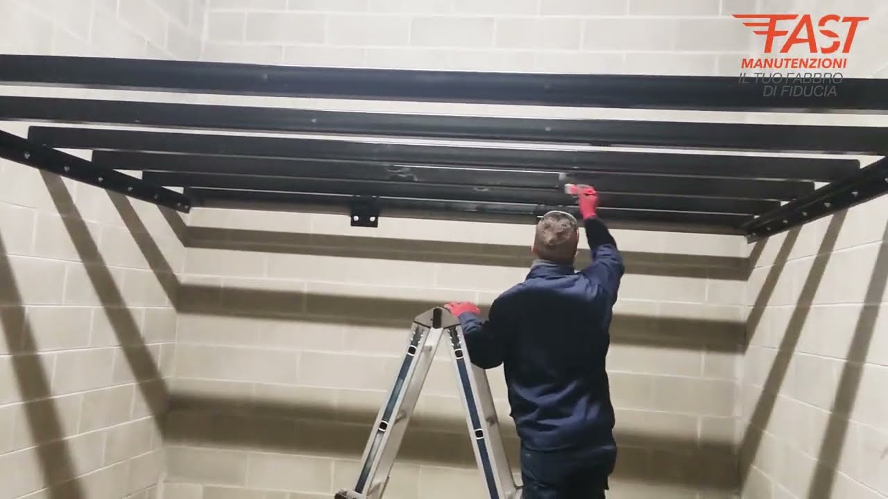 Realizzazione soppalco in ferro sospeso a Torino - Fast Manutenzioni
