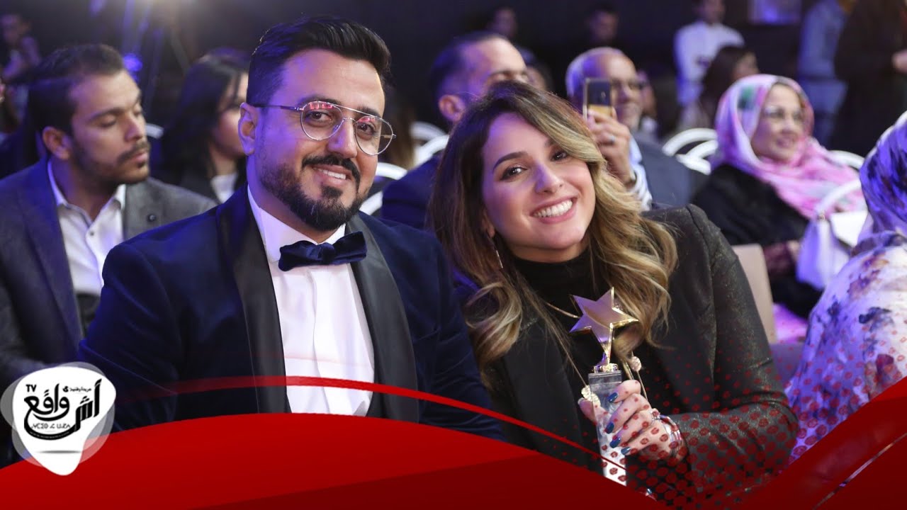 رشيد العلالي يعبر لزوجته.. حب إحترام وعتراف...هي مولات الفكرة ديال البرنامج وهي لي وصلاتني نجومية...