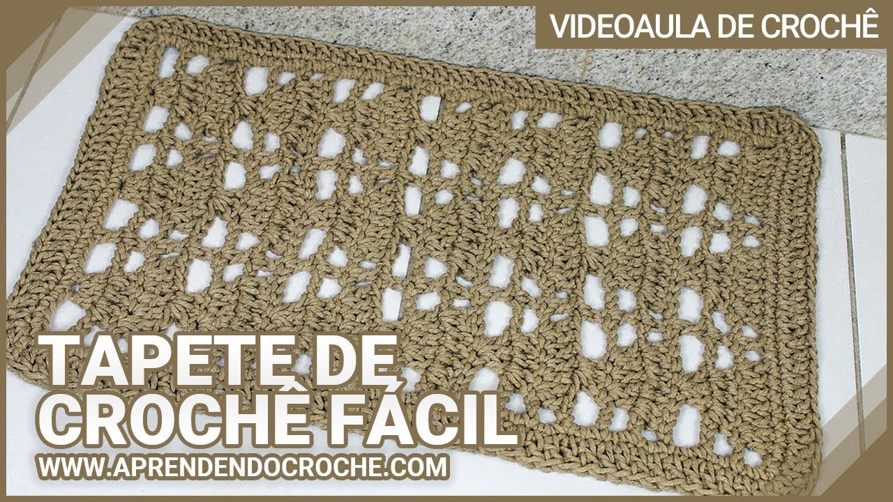 Tapete de Crochê Pinheiro / Série: Tapetes de Barbante