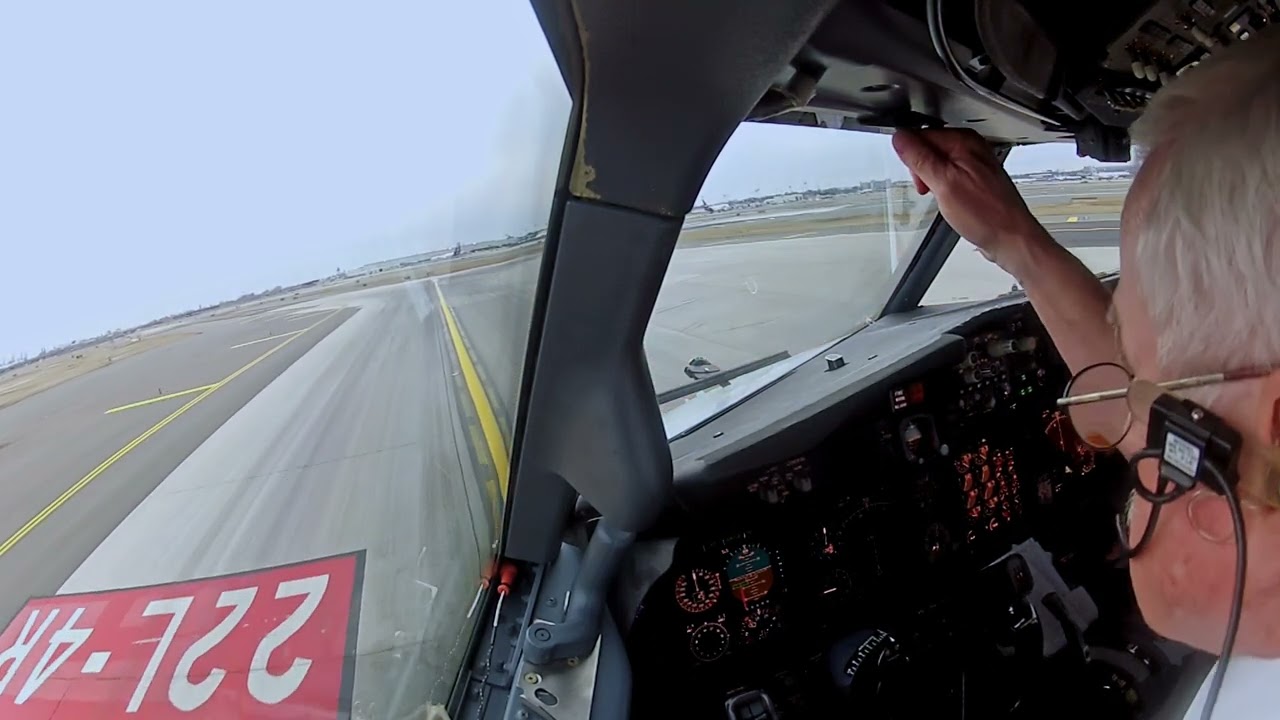 EWR Approach and Landing