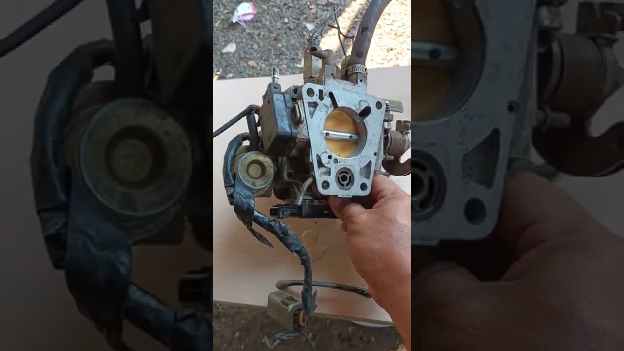 Como quitar los inyectores de una Nissan d21 año 1986 americana