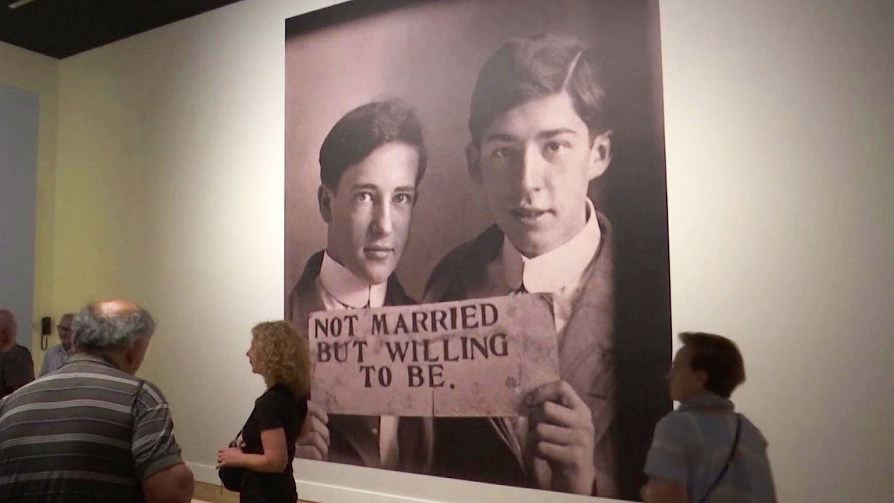 Old Photos of Men in Love on Display at Swiss Museum