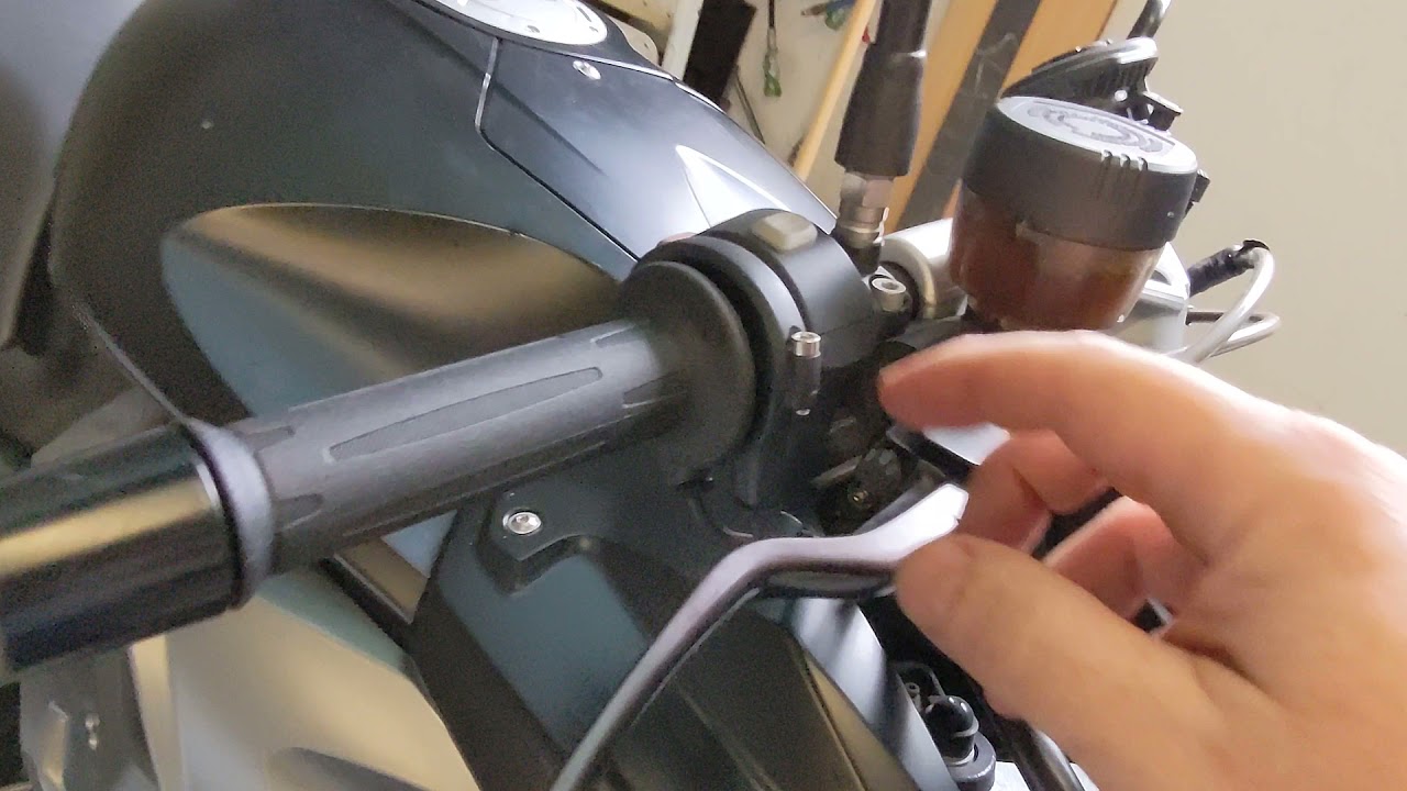 Замена ручки BMW K1300