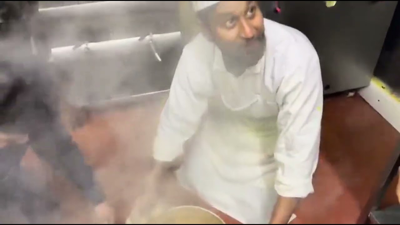 Bangladeshi Tusha Shinni 🇧🇩 