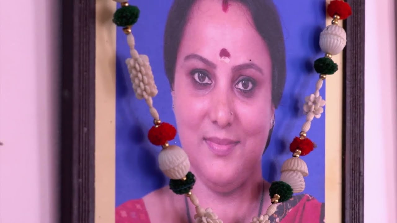 Anandൻ്റെ പ്രസ്താവന Vilasiniയെ ഭയപ്പെടുത്തി | Chembarathi | Full Ep 300 | Amala,Thara - Zee Keralam