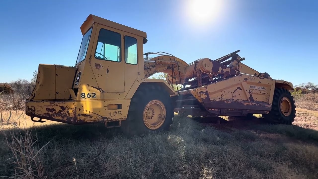 Продаётся скрепер для земли John Deere 862