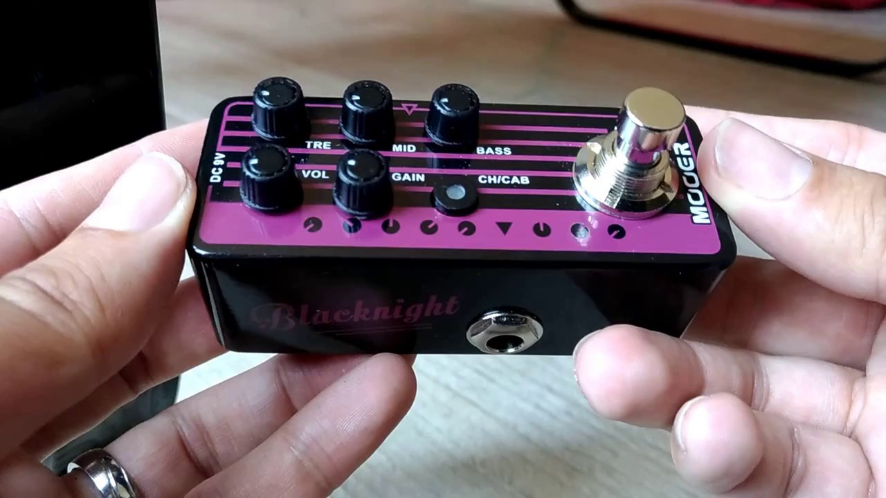 TEST DE LA MOOER BLACKNIGHT 009