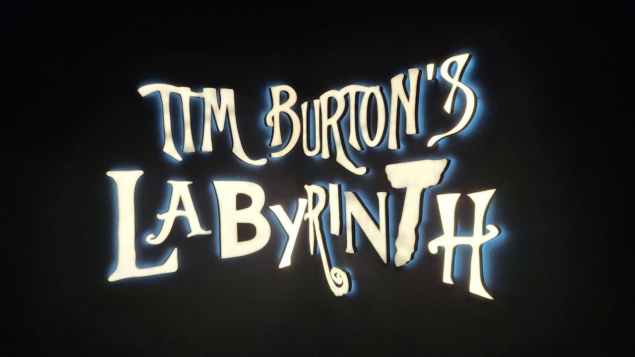 Discover Tim Burton´s Labyrinth