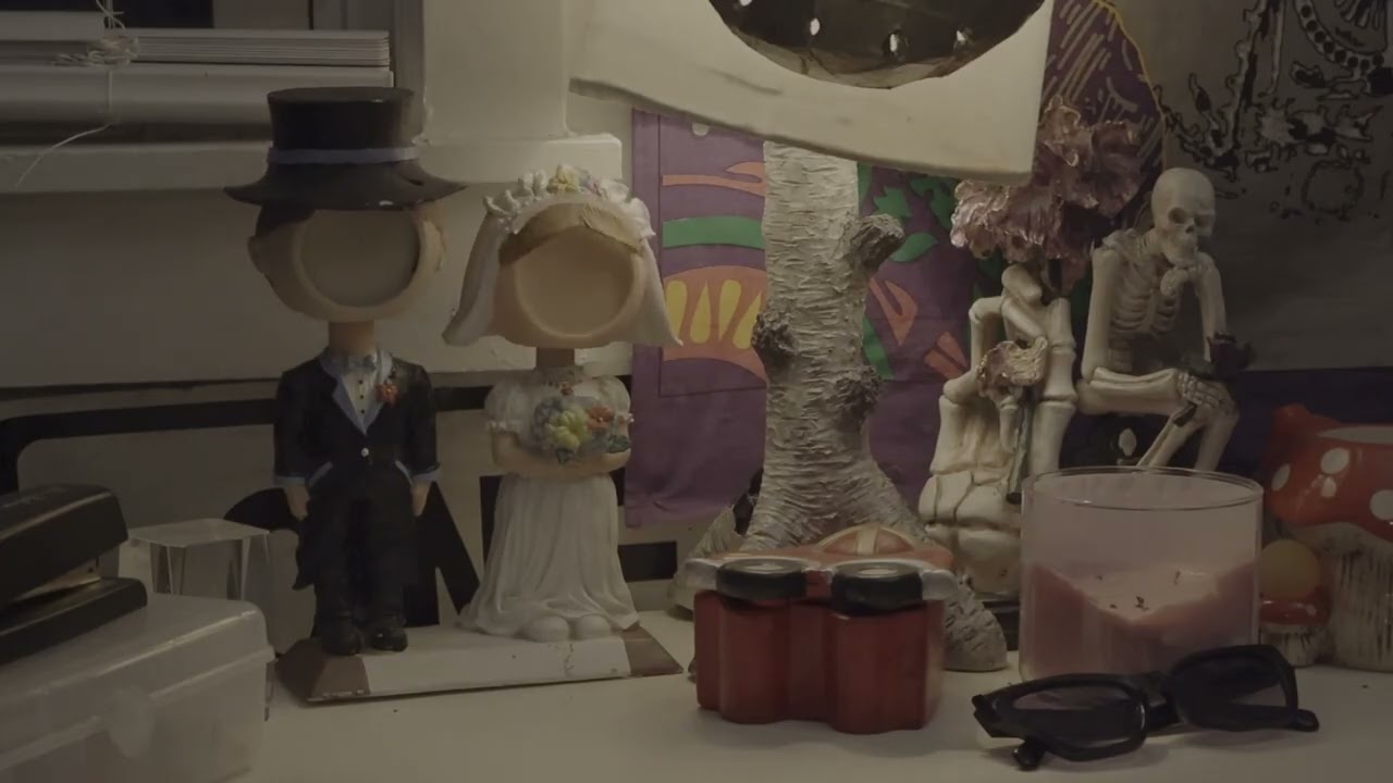 four ideas/snowed in