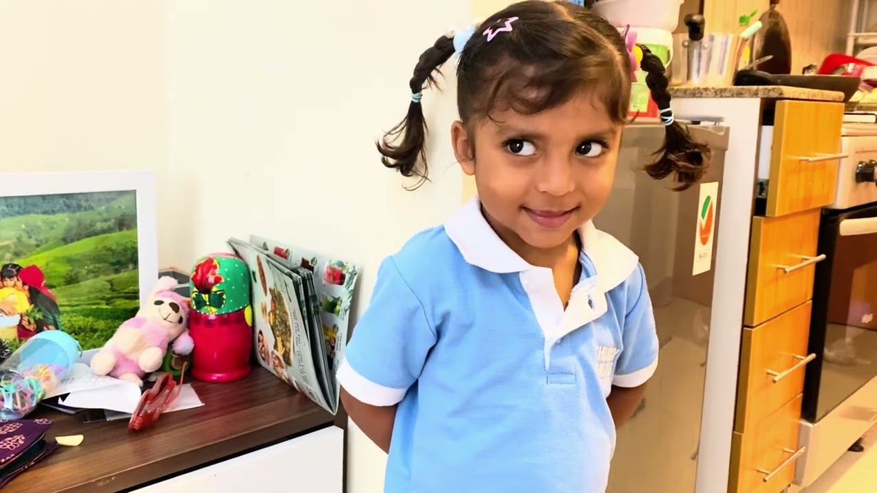 Shruti cheti moy papa ke ta acheti gadi halaindhe dubai vera samje neta 😩