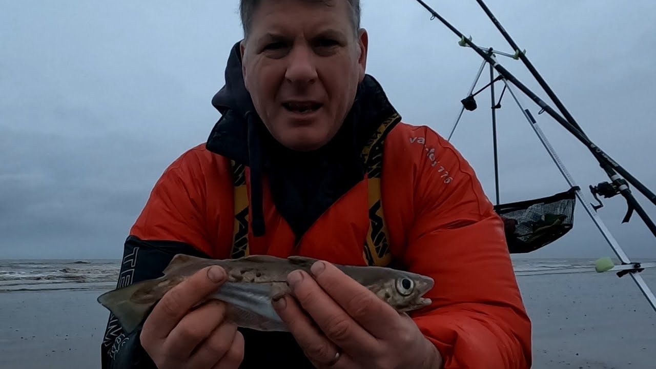 Fishing at Rossall Beach, Cleveleys - 27/12/22
