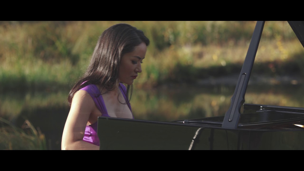 Carmen Morin - Debussy: Reflets dans l'eau