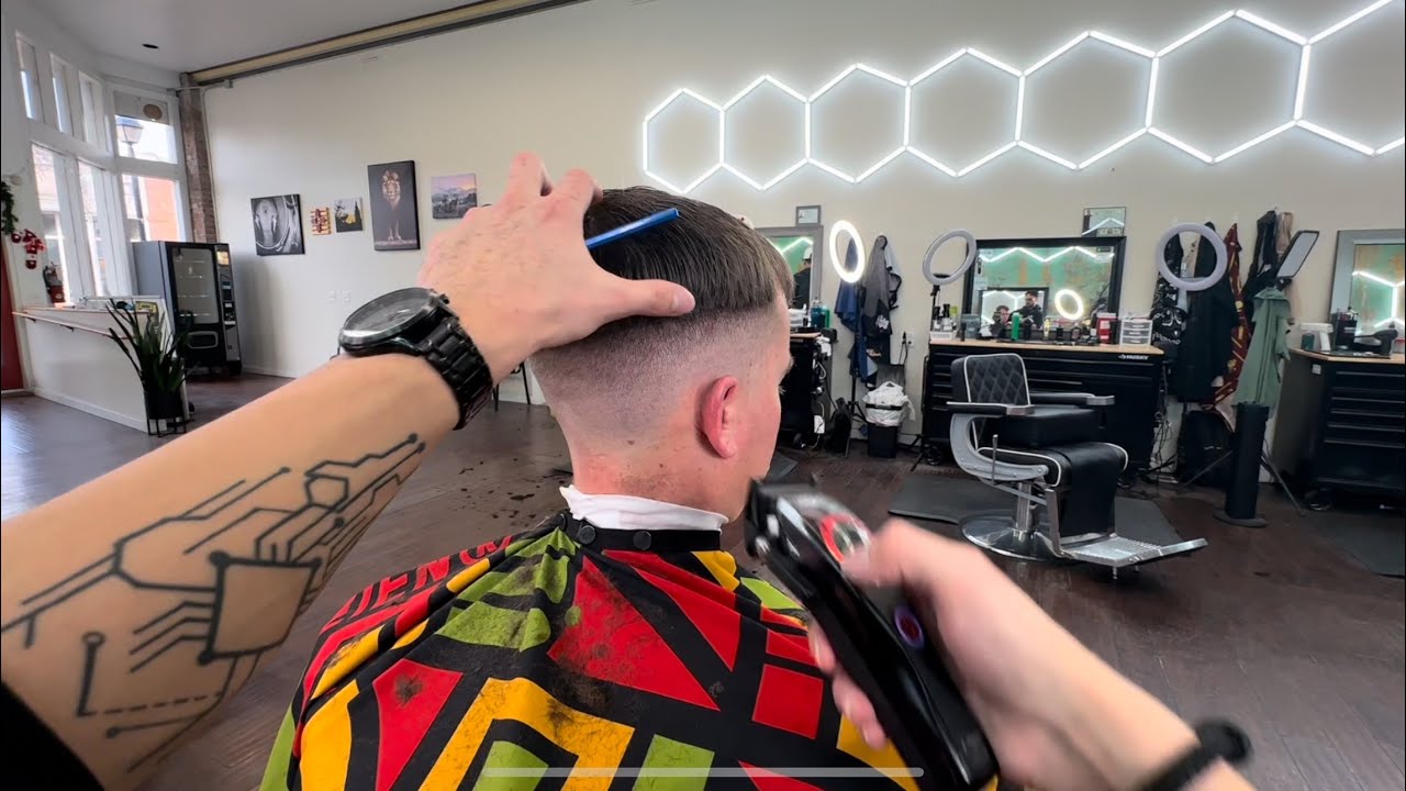 Chill Haircut | Barber POV