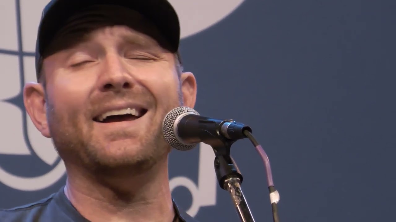 Ryan Sims - Put It on Repeat | 98.7 The Bull | PNC Live Studio Session