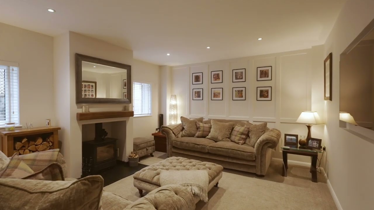 EXCEPTIONAL MODERN & EXTENDED DETACHED FAMILY HOME | AMESBURY | VIDEO TOUR