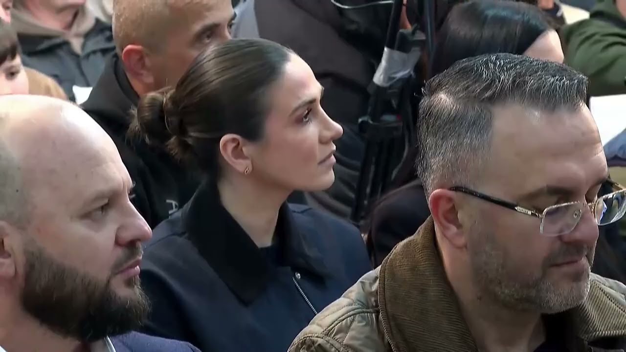 Top Channel/ Berisha nga Durrësi: Qeveria braktisi 600 familje nën ujë, vodhi fondet  dhe refuzoi...