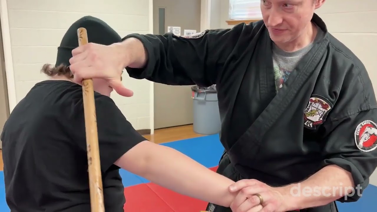 Left Middle Thrust Disarms