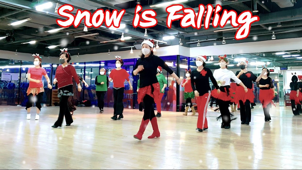 Snow is Falling (Improver) Line Dance