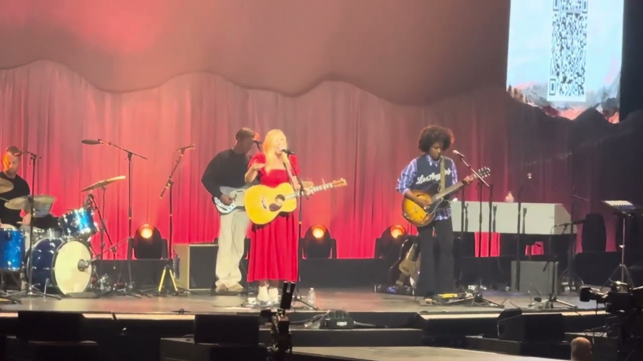 Ellie Holcomb - Where Can I Go #KaleidoscopeTour NY 2024