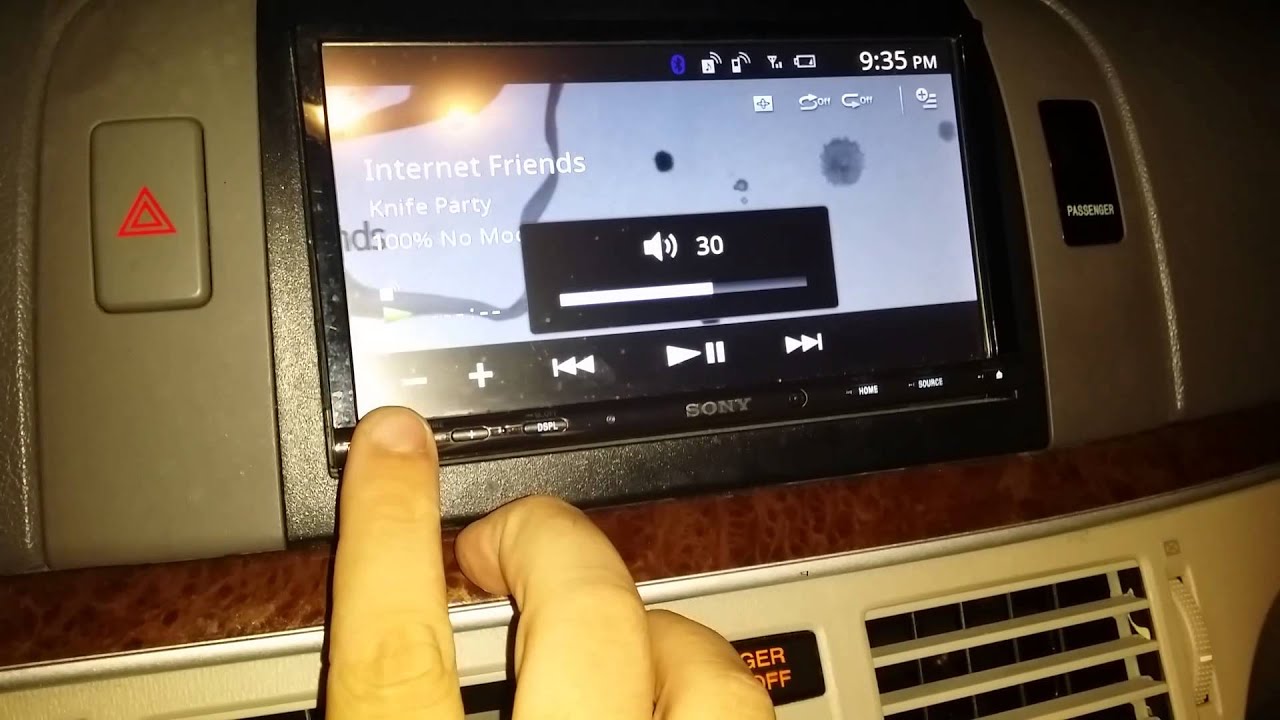 Sony XAV-701 HD Boot-Up & Bluetooth Audio