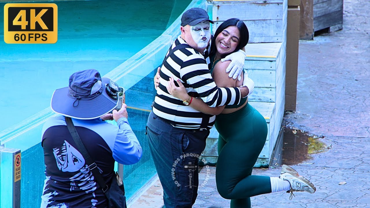 Том, звезда пантомимы в SeaWorld Orlando 😎😂🤣 #tomthemime #seaworldmime