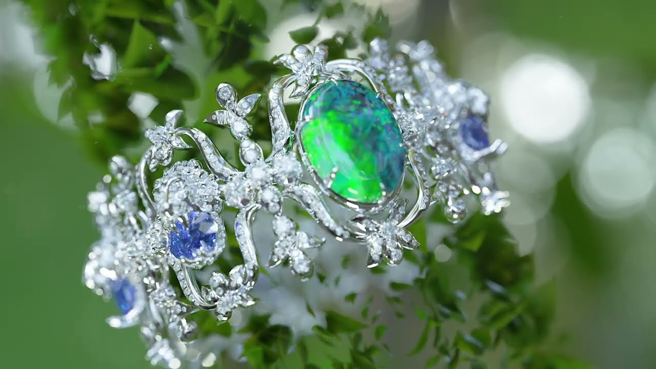 The New Hortus Deliciarum High Jewelry Collection