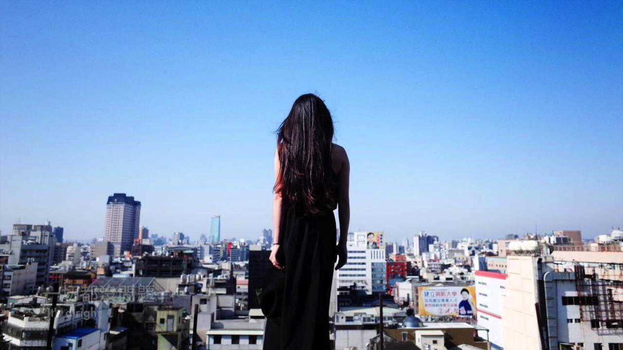 （輕電音）Anna Naklab - Supergirl 超級女孩