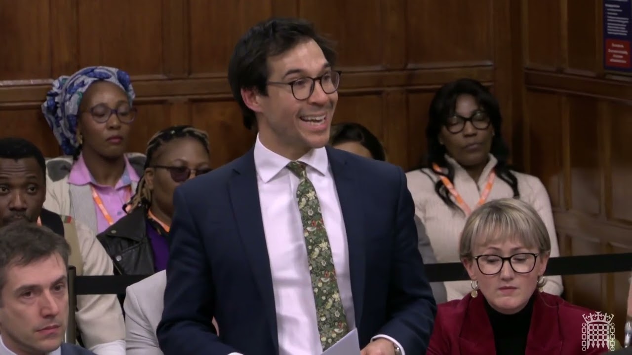 MPs debate e-petition 727372 and e-petition 746363 relating to indefinite leave to remain
