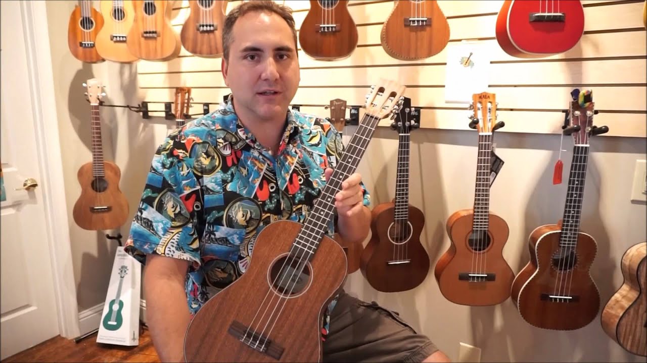 Kala KA-SMHB All Solid Mahogany Baritone Ukulele - Demo by UKE Republic