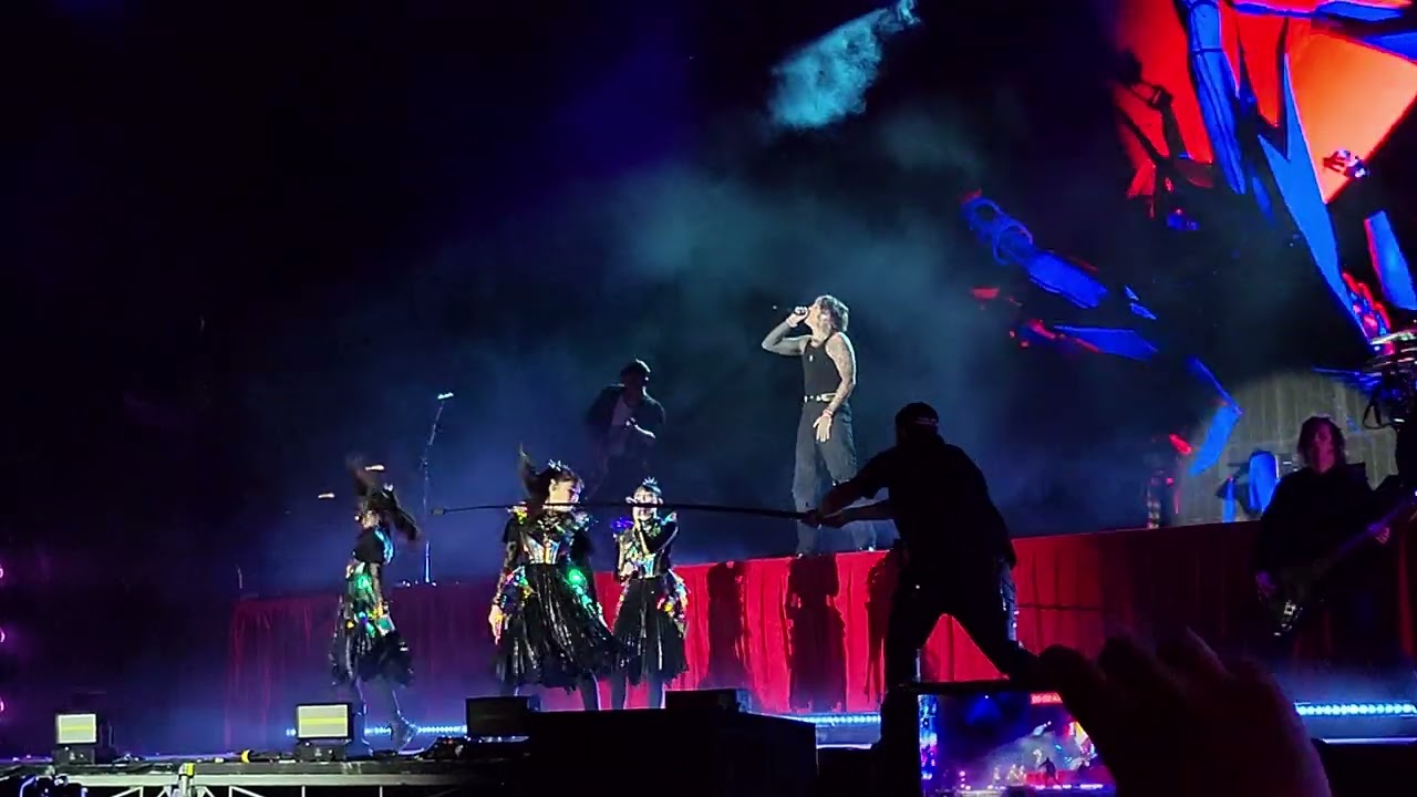 Bring Me The Horizon - Kingslayer feat BabyMetal Live 4K Sick New World Las Vegas 4/27/24
