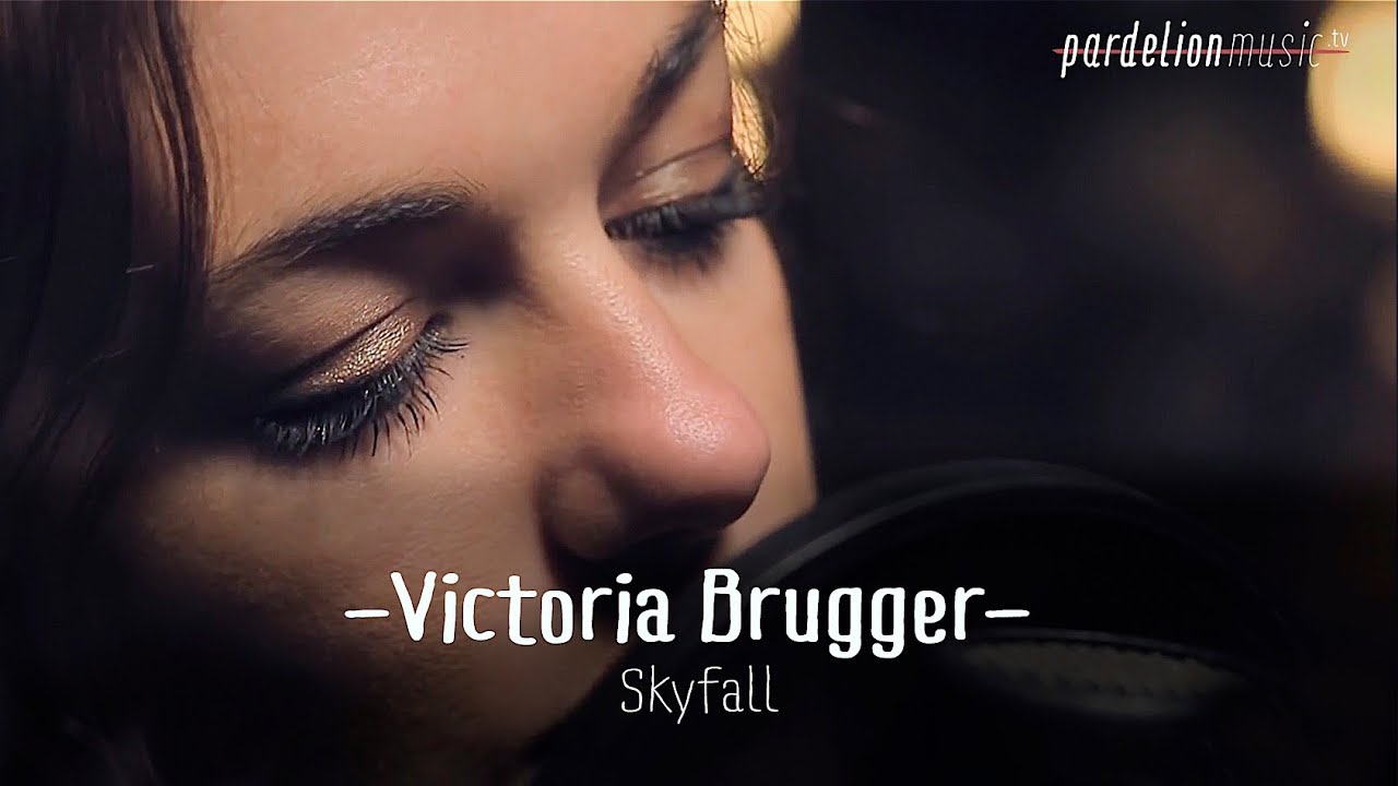 Victoria Brugger - Skyfall (Adele) (Live on PardelionMusic.tv)