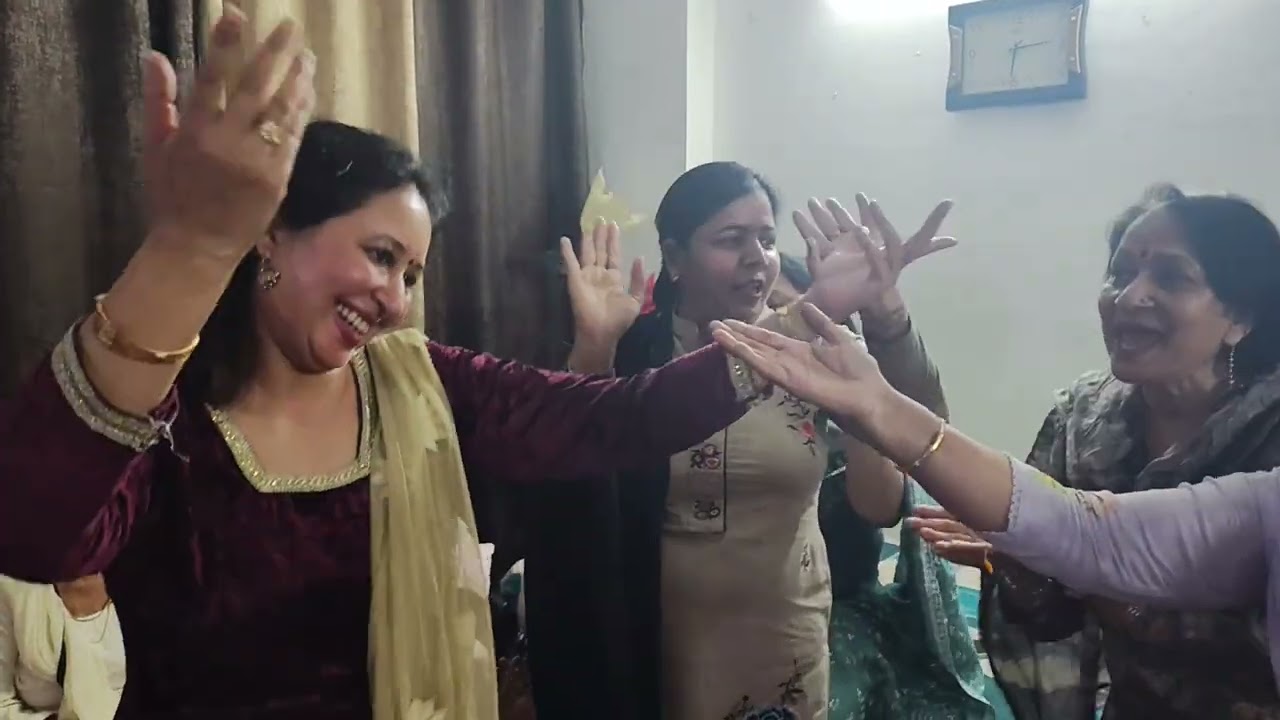 शामा होली खेड़न आईयाँ तेरी सालियाँ वे