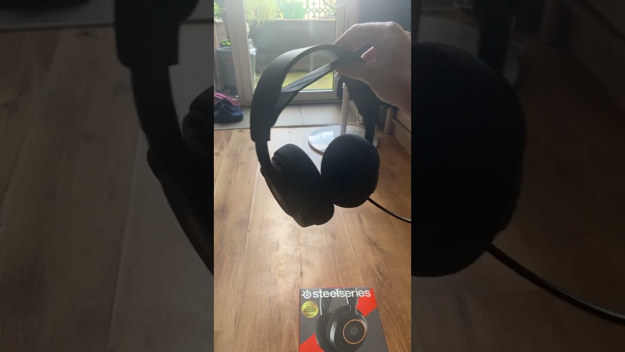 Recenzja słuchawek od Steelseries Arctis Nova 3