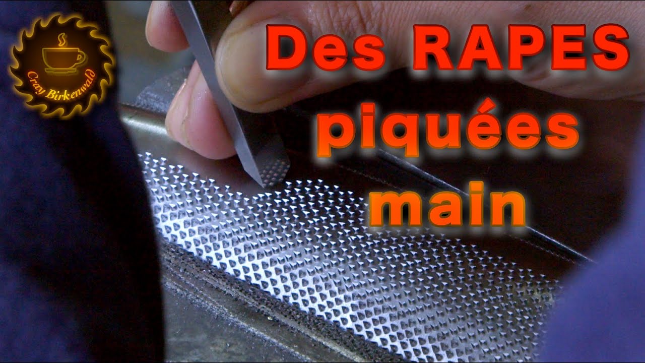 Fabrication des râpes piquées main (Les râpes Auriou, Forge de Saint-Juéry)