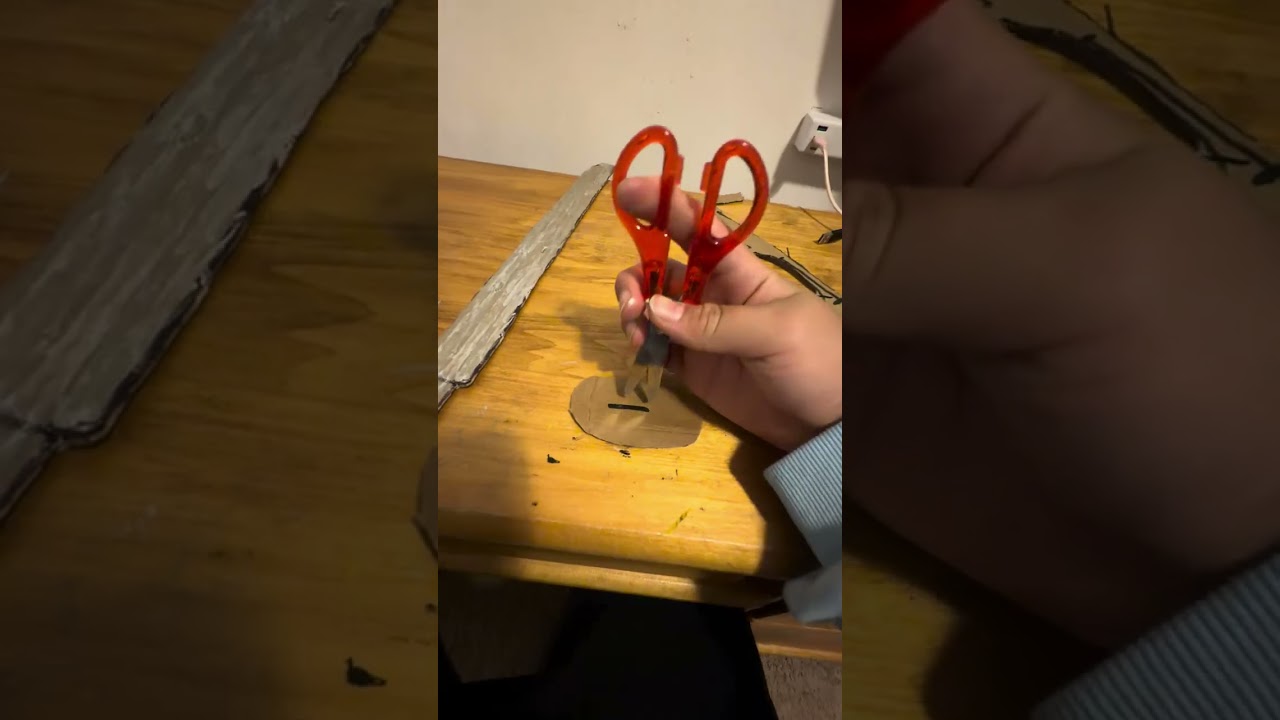 How to make a cardboard sword, AGAIN