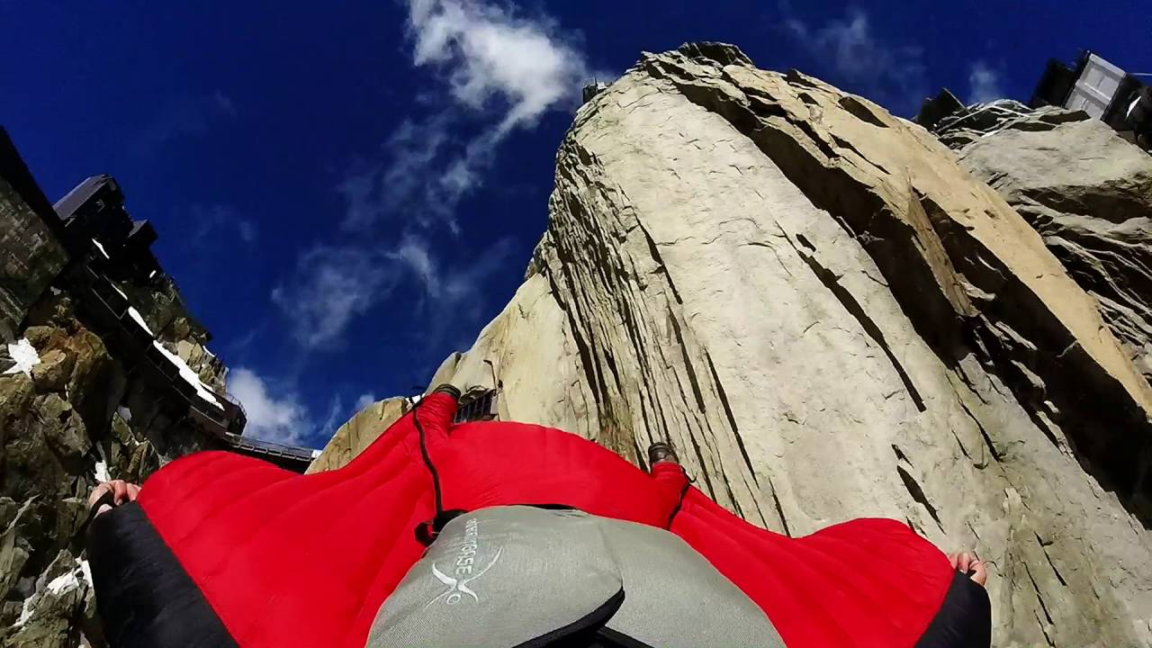 Wingsuit BASE summer 2016