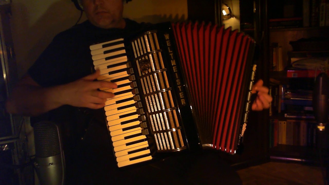 Yablochko, Dance of russian sailors, arr. by S. Bubencova